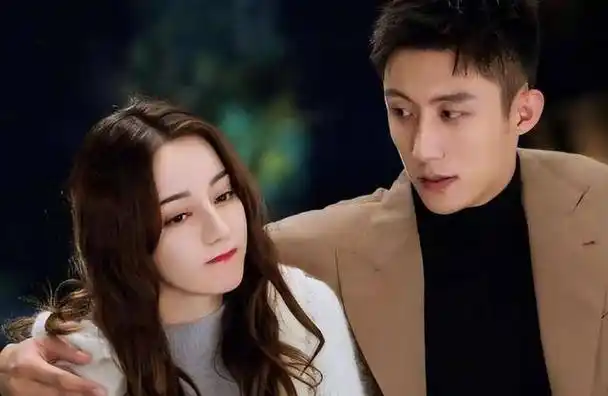 再曝热巴黄景瑜年初还在一起粉丝喊话工作室别躺尸恋爱实锤