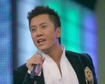 54岁毛宁晒健身照被夸赞像28岁大伙子面对女粉丝表白毫不避讳