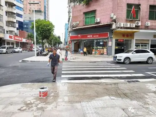 马上去逛逛～_东升路