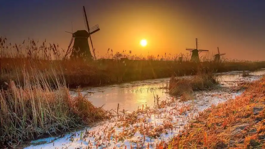 美丽的英格兰小城诺福克桌面壁纸