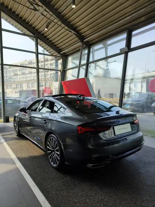 奥迪a5sportback,女神节礼品多