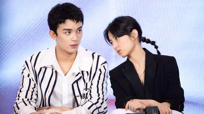 电影《宠爱》发布会 吴磊张子枫cp感十足