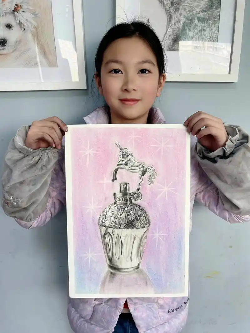 香水写生素描