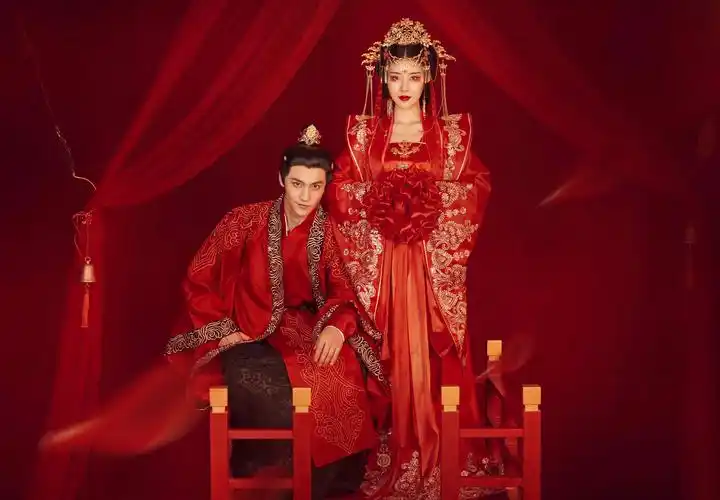 中式古风仪式感婚纱照醉婚宴闹洞房