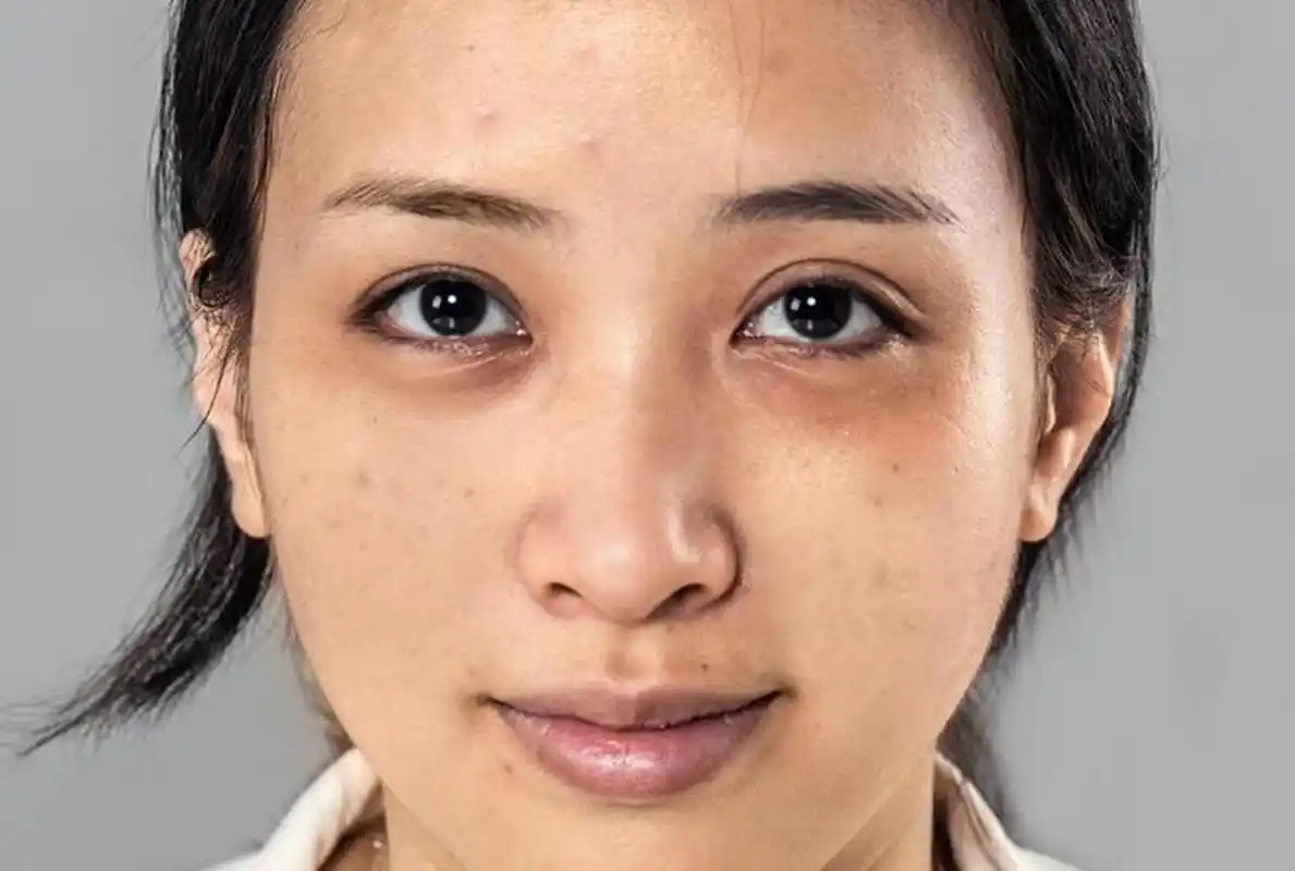 脸色发黄暗沉是很常见的肌肤问题,给人一种疲惫无精神的感觉.