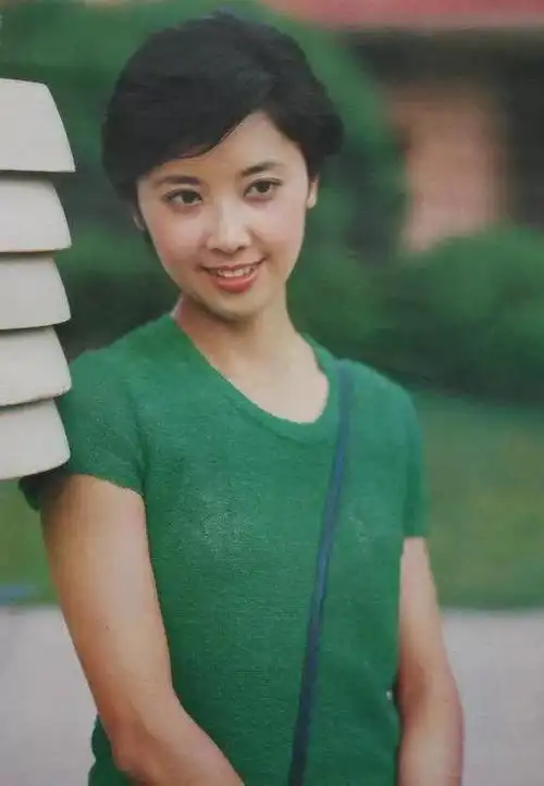 朱琳美照一册,欣赏_网易订阅