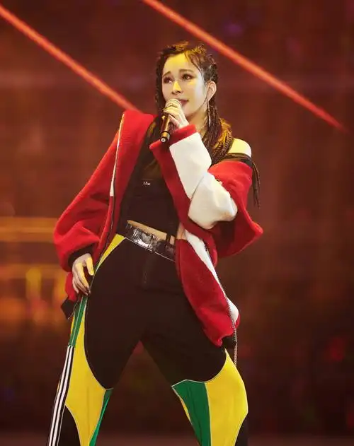 温岚山河令演唱会抢票失败在线崩溃求安慰