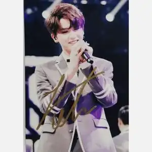 朱正廷签名照片朱正廷亲笔签名照周边包邮保真学生开学毕业礼物