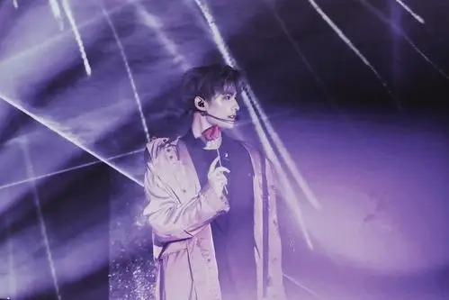 酷帅杨洋生日会高清壁纸_帅气迷人的男星