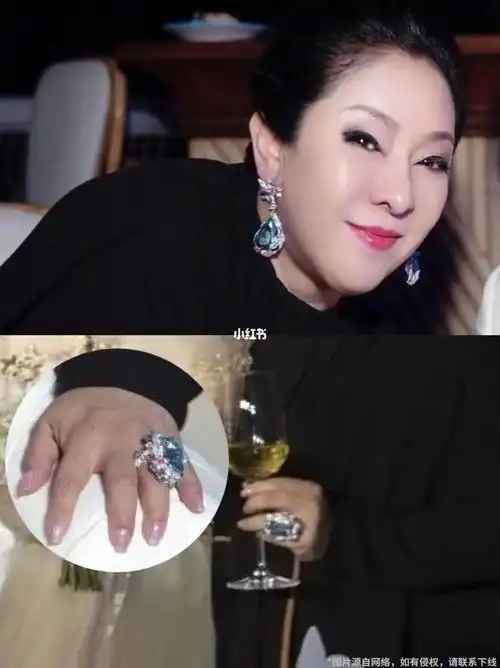 向太晒2岁孙女小奶黄照片,翡翠手链太吸睛!