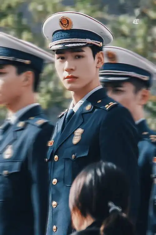 不能错过的龚俊你好火焰蓝开机饭拍一身正气的霍言哥哥什么时候来