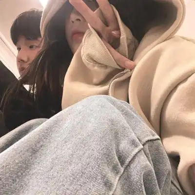 干净温馨浪漫的双人同框情头图片 最受欢迎的小众优质情侣头像_情侣