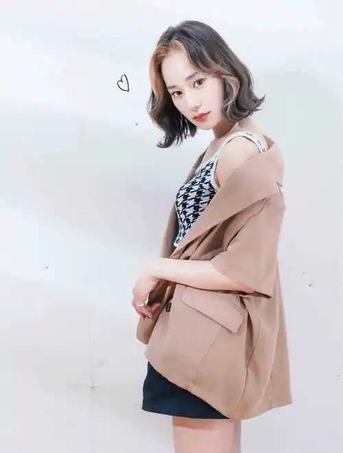 圆脸适合什么短发(30岁减龄胖脸圆脸发型)_环球信息网