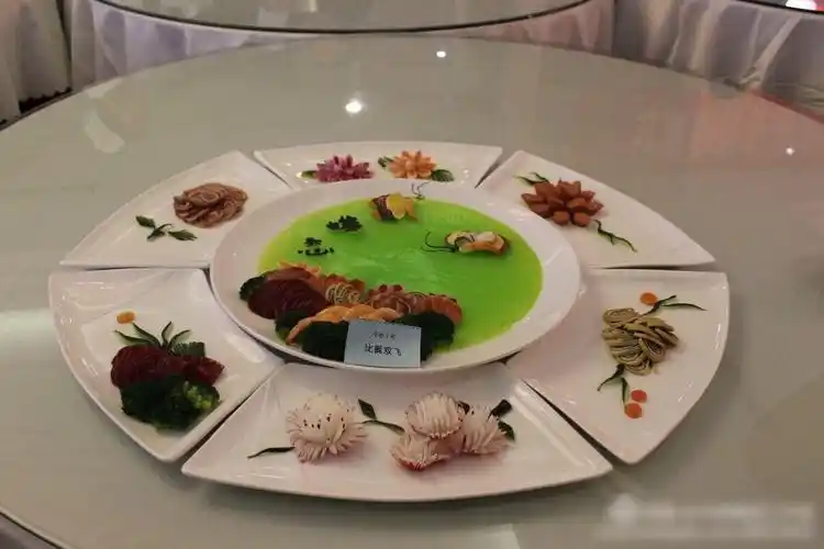 澎湖湾西餐厅"红旗渠酒业杯"第二届厨师烹饪大赛圆满成功!