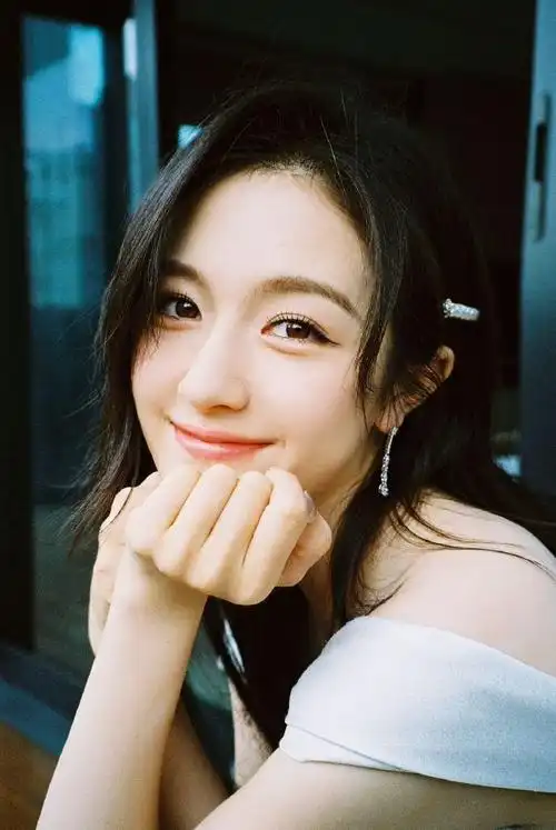 李兰迪超话07#迪哒三两声#翻翻库存大礼包93优雅小迪@李兰迪惊喜