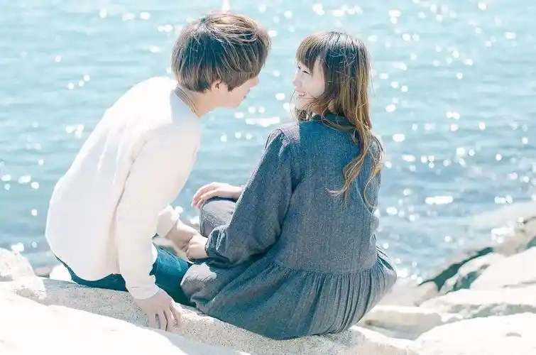 虽然照片里的misuzu好像更开朗,但最爱"毒狗"的,其实是jyota.