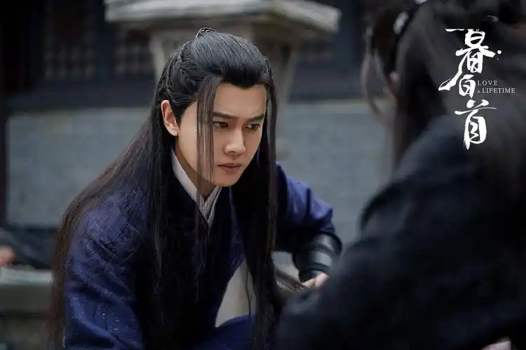 工作室更新任嘉伦《暮白首》剧照 相聚有时,分别有时