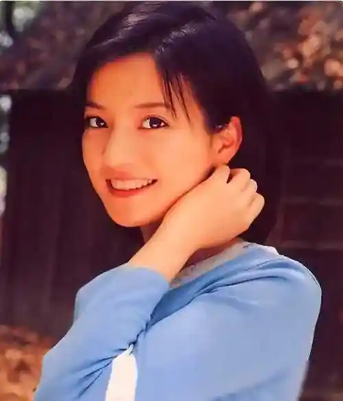 赵薇再陷资产冻结风波,这次连亲日辱华也无济于事?