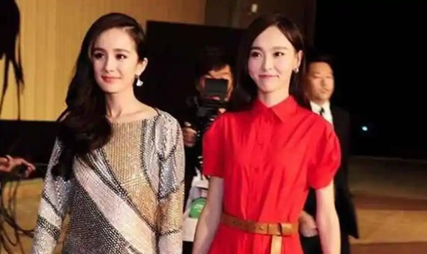 杨幂的几位闺蜜,各个是一线顶流,名利之后还有谁?_景甜_迪丽热巴_杨颖