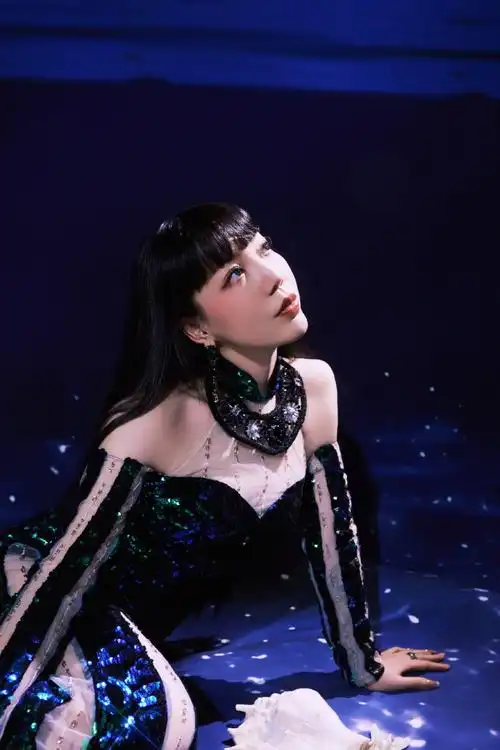 吴莫愁0418生日快乐