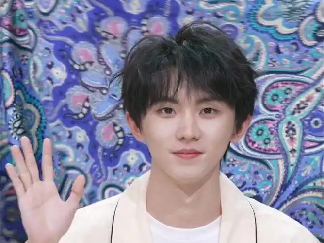 【时代少年团】「睡衣派对」马嘉祺个人直拍|美团直播·20240424