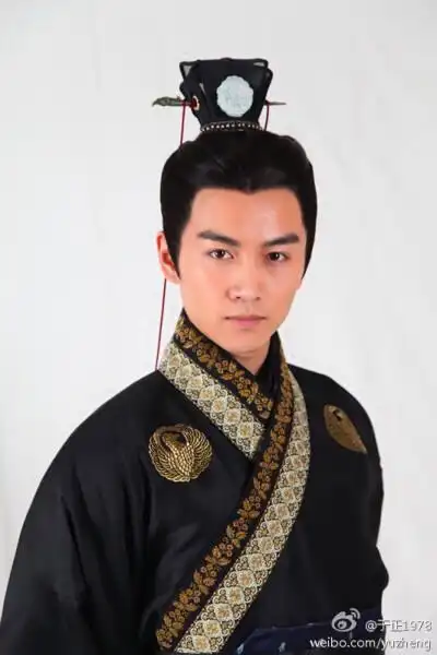 点赞  评论  陆贞传奇 陈晓 赵丽颖 0 31 朕的怪谈  发布到  剧照