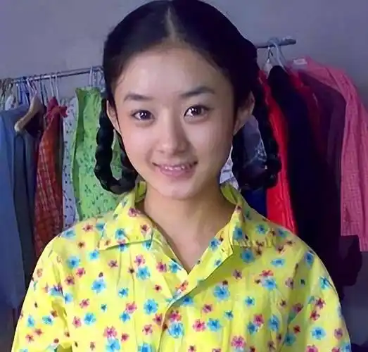 闪婚闪离,出道16年,身家过亿的赵丽颖当妈后,她现在怎么样了?