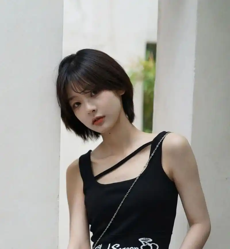 女士短发减龄发型推荐 超a短发.少女感十足短发.可咸可甜