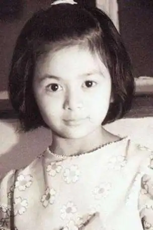 看看小时候可爱的模样吧.