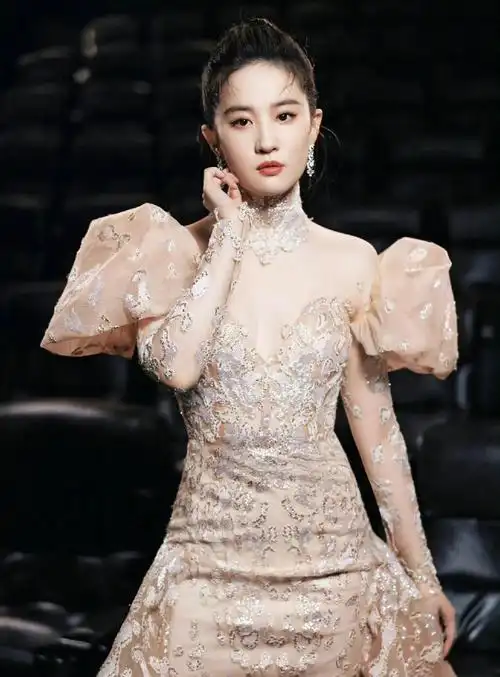 刘亦菲不愧是神仙姐姐美得让人惊艳优雅迷人