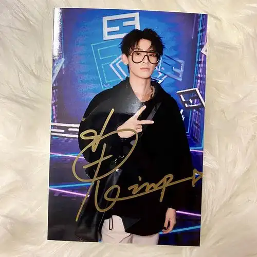 【经典收藏】王琳凯签名照 小鬼签名照保真非印刷 小鬼7【图片 价格