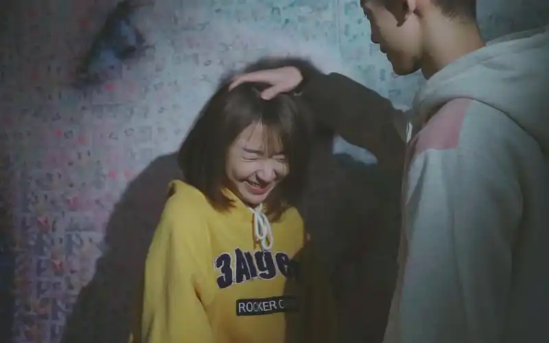 1米83和1米63究竟能差多少20厘米是不是最萌身高差