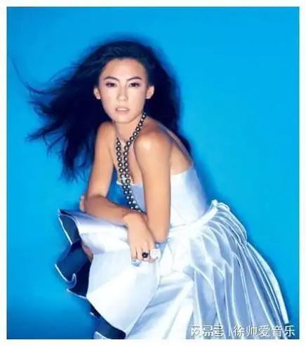 张柏芝长子谢振轩恋上比自己大30岁的女教练家族恋情传统再现