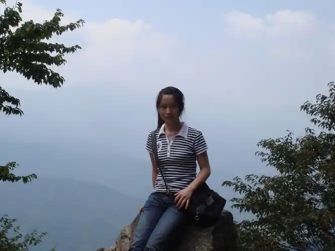 雨荷资料照片_江西吉安征婚交友_珍爱网