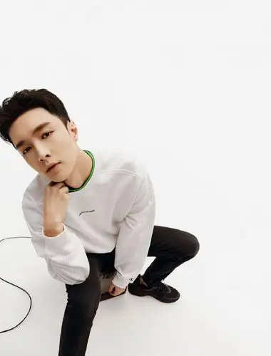 张艺兴ck全球代言人