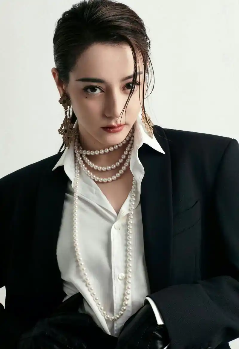 迪丽热巴珠宝大片# 迪丽热巴美翻啦 67