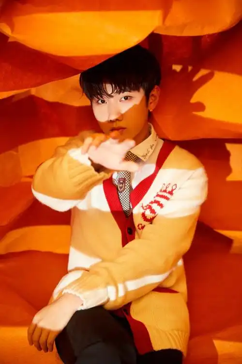 汪苏泷图片大全_汪苏泷个人资料简介_家庭背景-明星库 | 汽车站剧情网