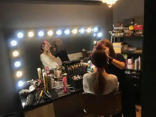 juin与新娘的舒适空间~新秘化妆间