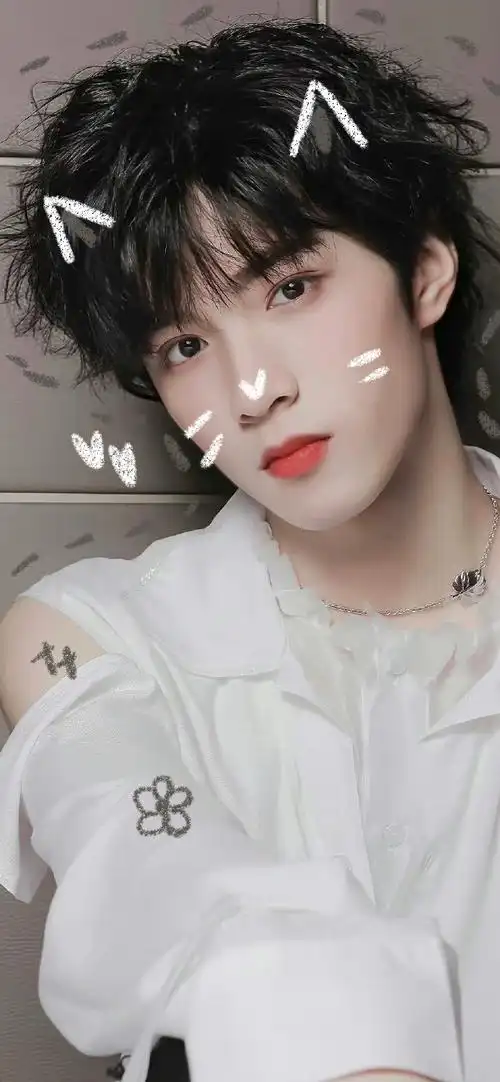 屯了一些全面屏壁纸涂鸦9815#刘耀文#丨#刘耀文 十九赫辰势破渊颂