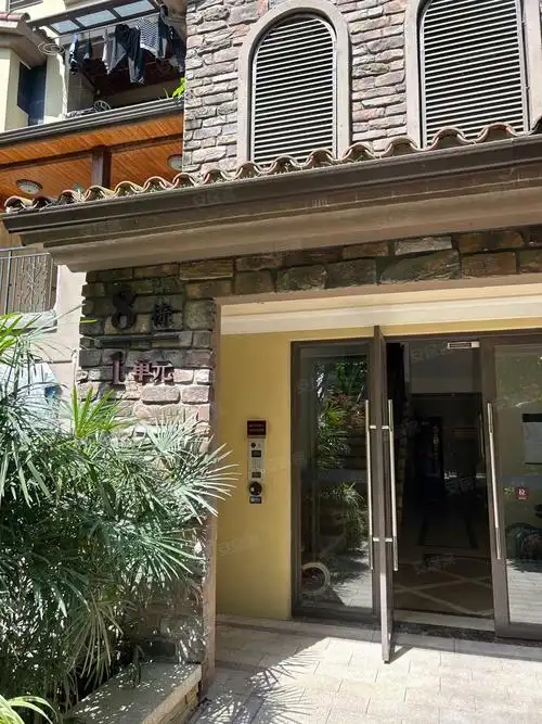 龙湖紫云台五组团 电梯房 南北通透 交通便利 低密度社区