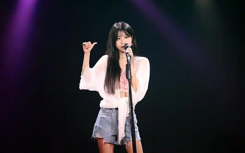 【gnz48-左婧媛】豪歌《盛夏好声音》4k直拍_哔哩哔哩_bilibili