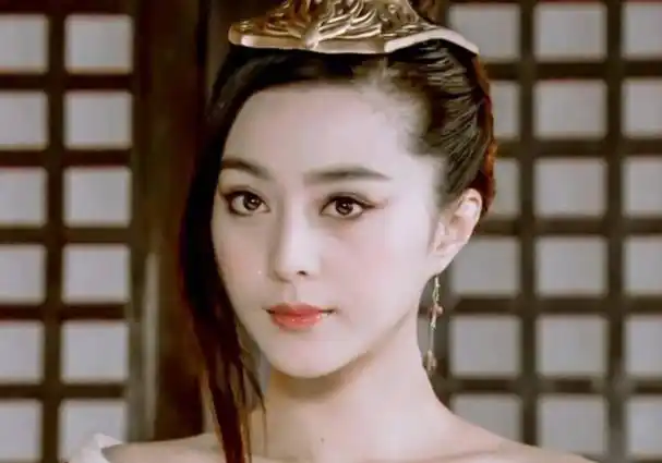 今年的暑假档电影都要陆续上映了,古装神话这边,热度最高的是乌尔善