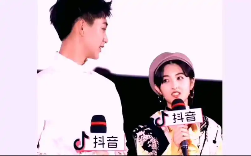 张子枫荣梓杉想当哥哥不是一天两天的事了