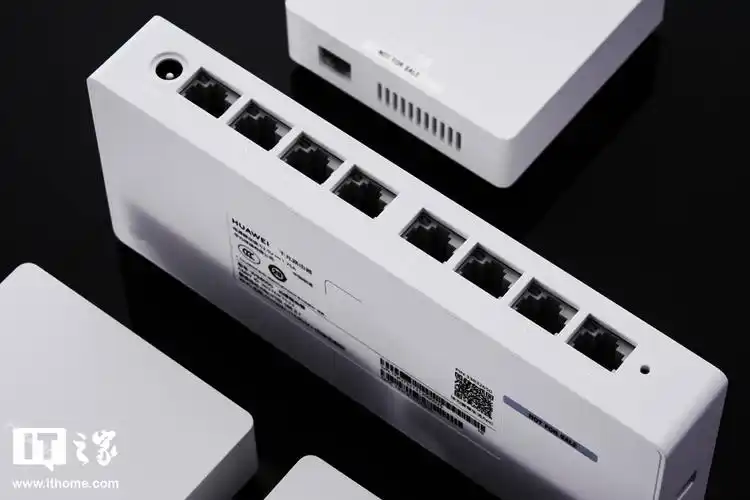 【it之家开箱】首款鸿蒙系统路由器,华为路由 h6 图赏