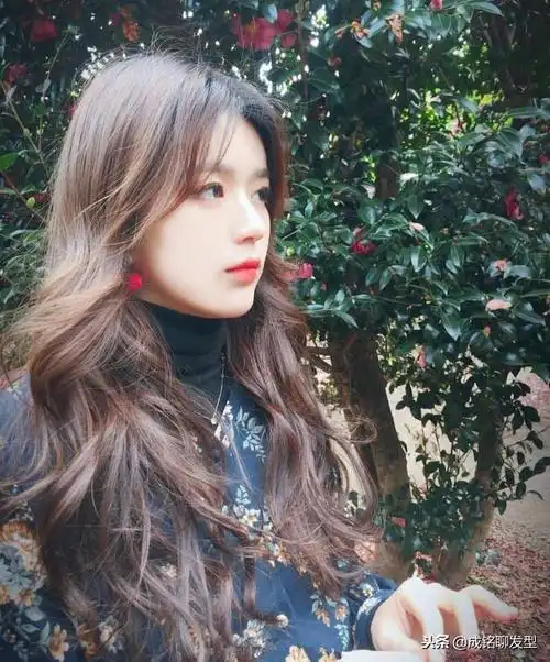 高个子女生适合什么发型(高个子的女生最佳发型)