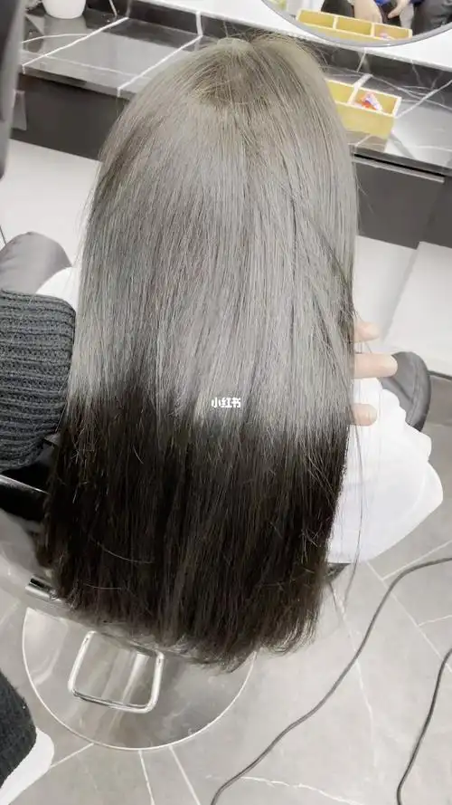 青木黑茶色显白发色不用漂的颜色