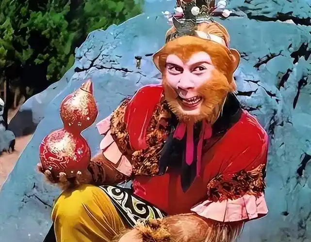 看完六小龄童现在的处境,才明白,杨洁当初的"看不上"有多明智_西游记