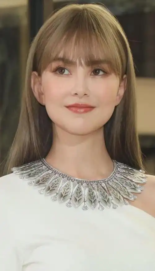 你看看我就说嘛,昆凌和周杰伦根本都没有闹别扭,人家两口子幸福着呢