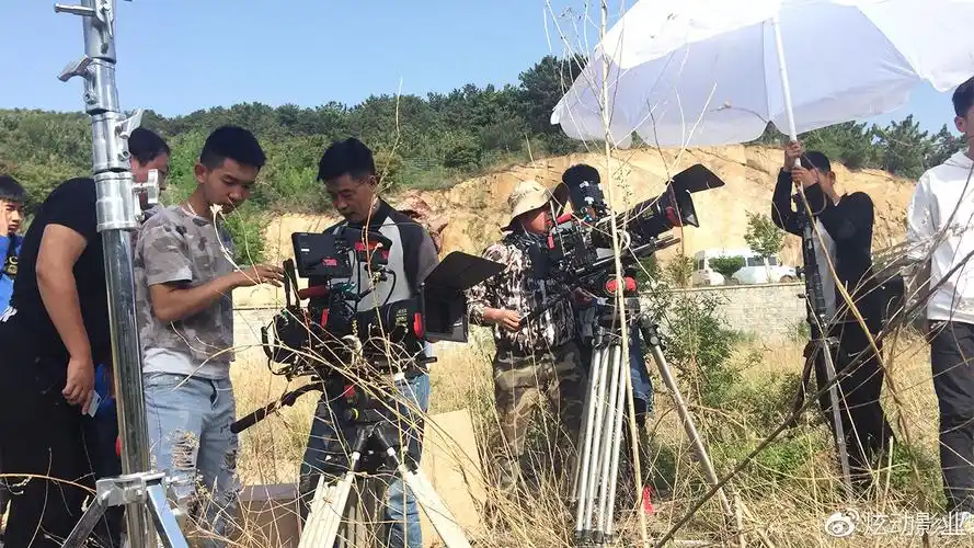 电影《白日逐梦》拍摄进行中,精彩幕后拍摄花絮大放送