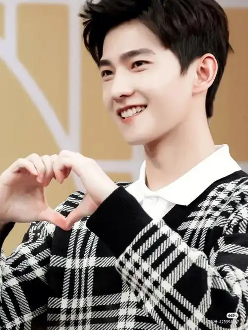 盘点杨洋的那些照片分享73